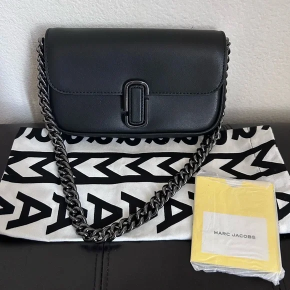 NWOT Marc Jacobs The J Mini Chain Accent Leather Handbag in Black -No Strap- - Picture 3 of 17